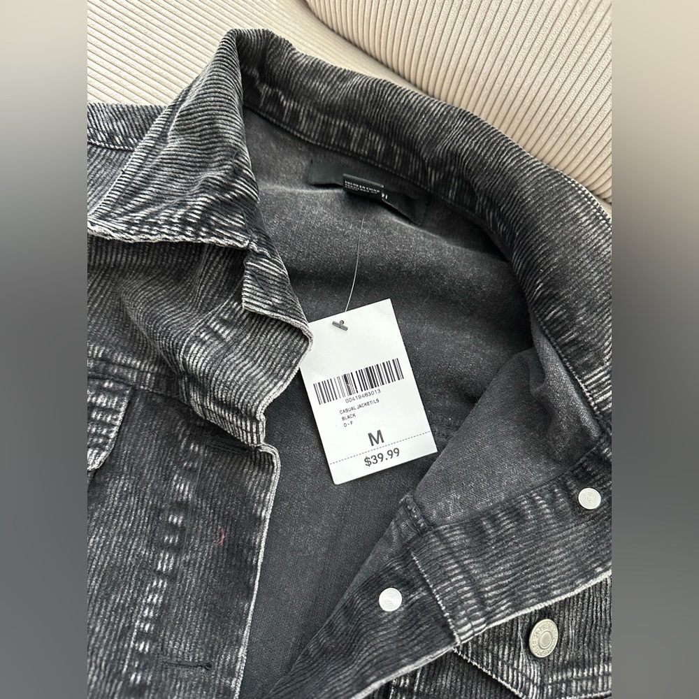 Jean jacket - Picture 4 of 4